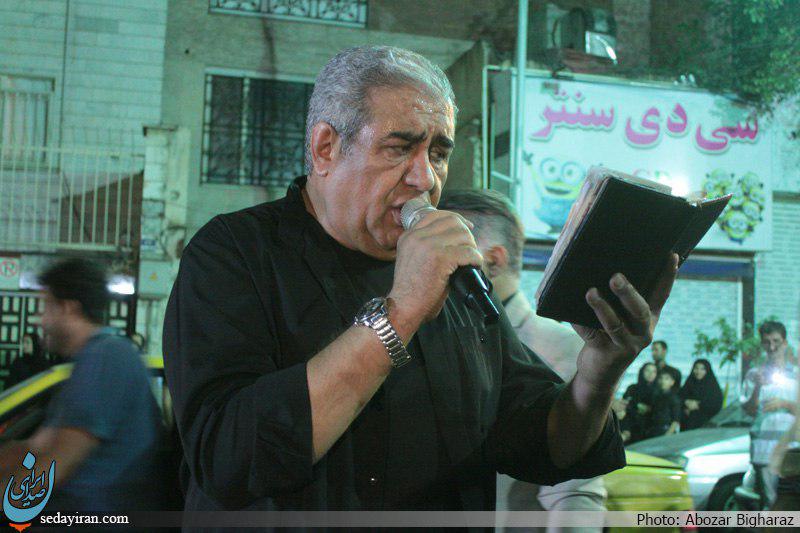 مداحی بازیگر مشهور در یکی از خیابانهای تهران+عکس