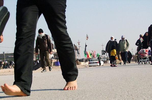 تردد 75 هزار نفری عاشقان اباعبدالله در مرز مهران برای رفتن به کربلا