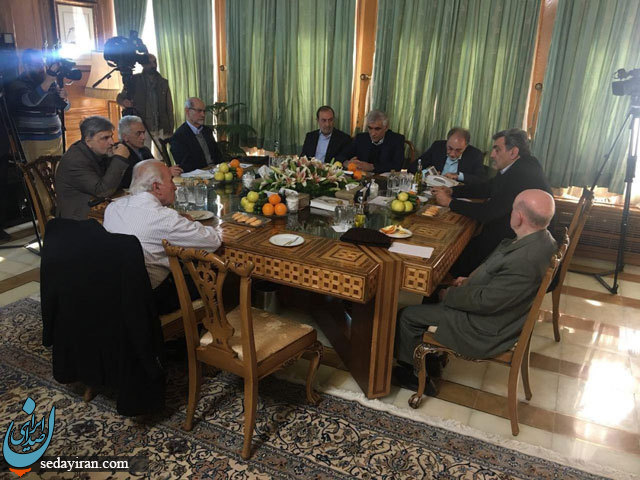 (تصویر) دیدار شهرداران پس از انقلاب با شهردار جدید تهران