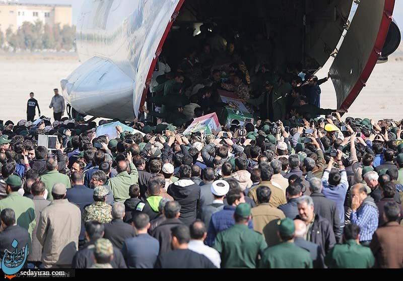 (تصاویر) ورود پیکر شهدا و مجروحان حادثه تروریستی زاهدان به اصفهان