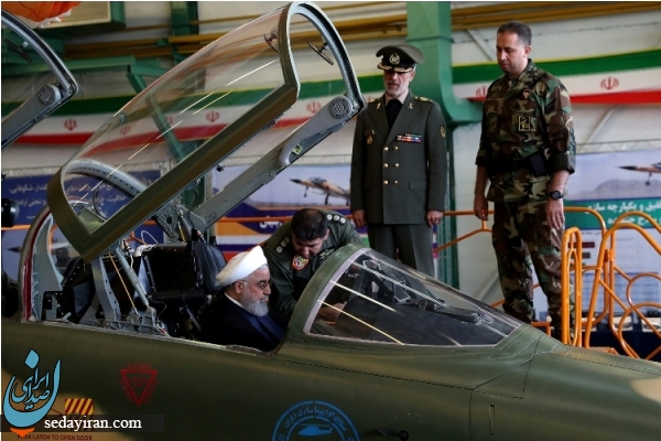 (تصویر) رئیس جمهور پشت فرمان نخستین جت ایرانی
