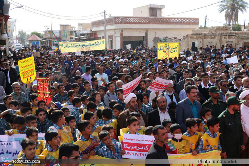 (تصاویر) راهپیمایی ۱۳ آبان در شهرستان لارستان