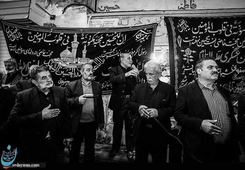 (تصاویر) مراسم عزاداری رحلت حضرت رسول در بازار اصفهان
