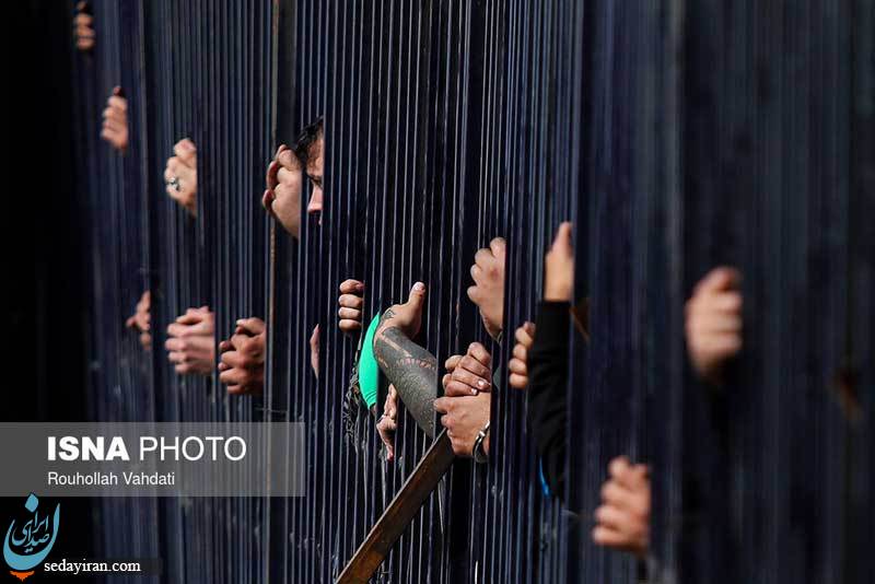 (تصاویر) دستگیری اراذل و اوباش توسط پلیس امنیت تهران