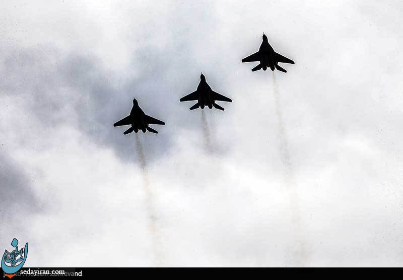 (تصاویر) رژه تمرینی جنگنده های نیروی هوایی ارتش