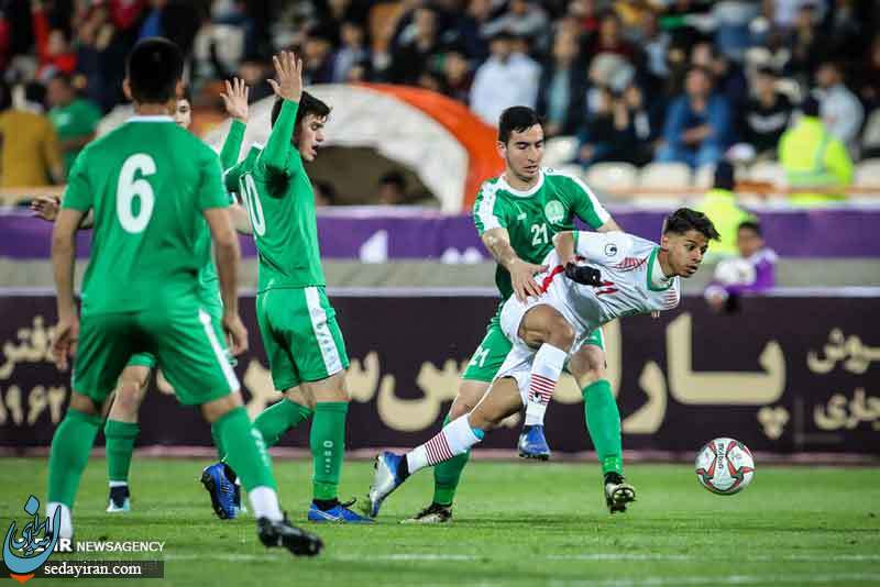 (تصاویر) دیدار تیم های فوتبال امید ایران و ترکمنستان