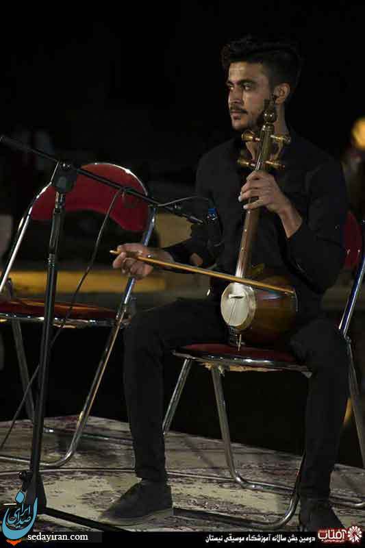 (تصاویر) دومین جشن سالانه آموزشگاه موسیقی نیستان در لارستان