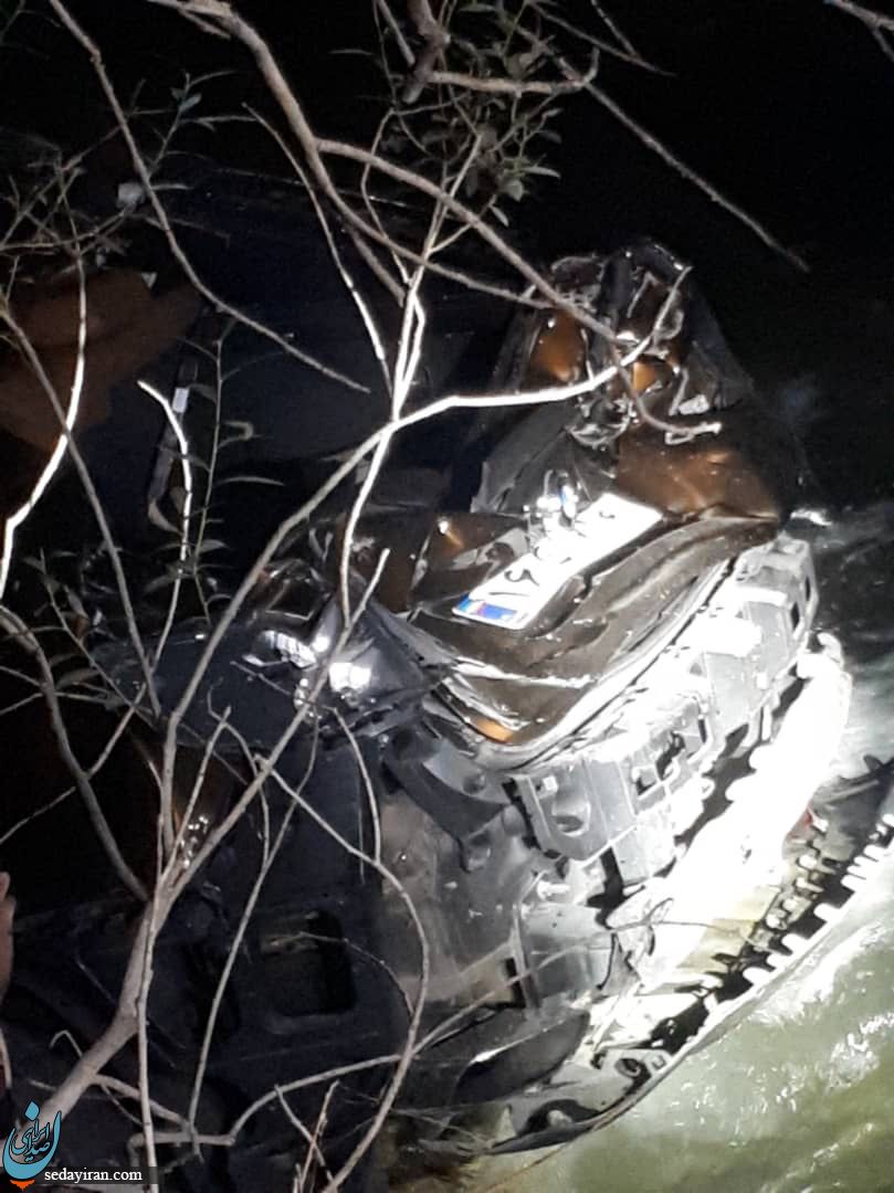 سقوط خودرو BMW X4 به رودخانه کرج / مصدومیت 4 نفر