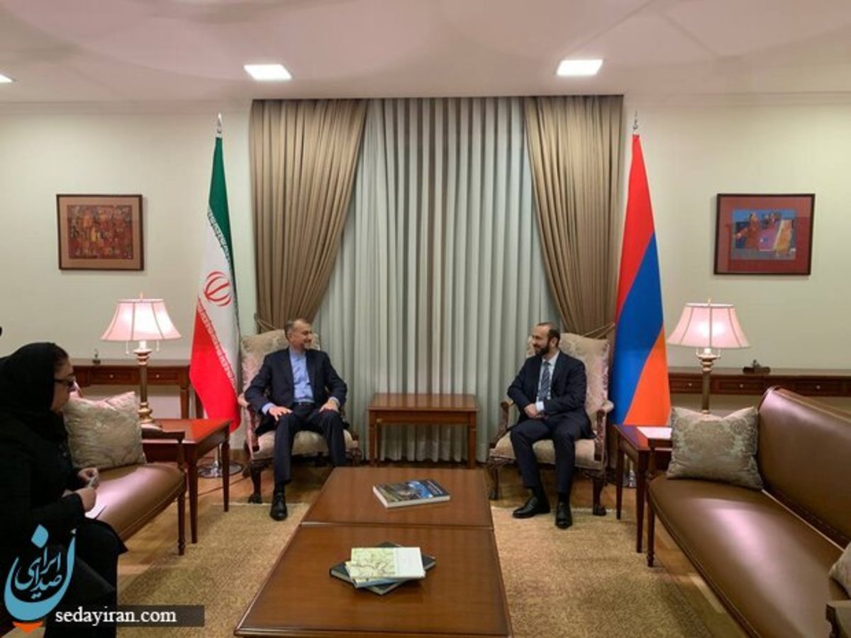 امیر عبداللهیان با وزیر خارجه ارمنستان دیدار کرد