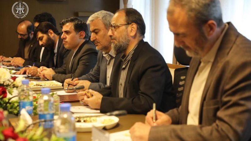 (تصاویر) هیاتی از ایران به کابل رفت / نظامی ارشد ایران پای میز مذاکره با طاالبان نشست