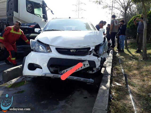 تصادف زنجیره‌ای 13 خودرو در بزرگراه شهید یاسینی تهران
