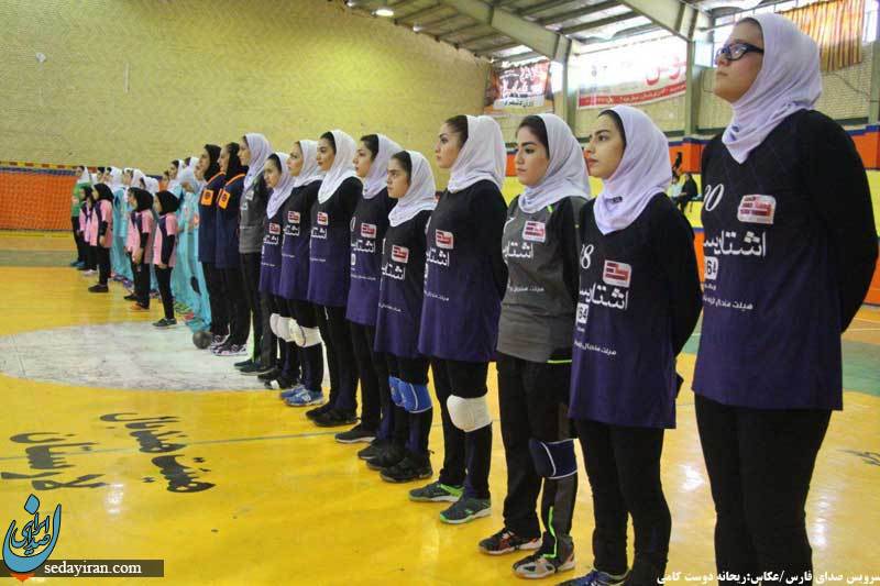 (تصاویر) پیروزی تیم شهید چمران لارستان در برابر تیم مشهد