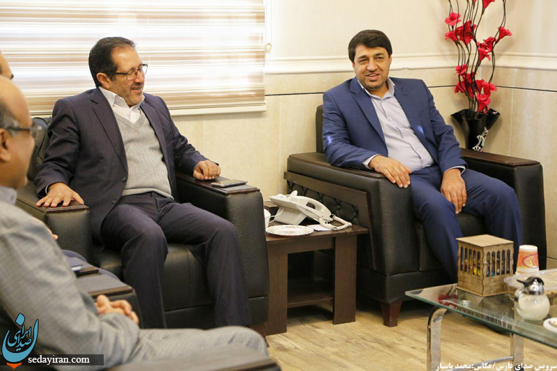 (تصاویر) بازدید مدیر کل کمیته امداد امام خمینی استان فارس از لارستان