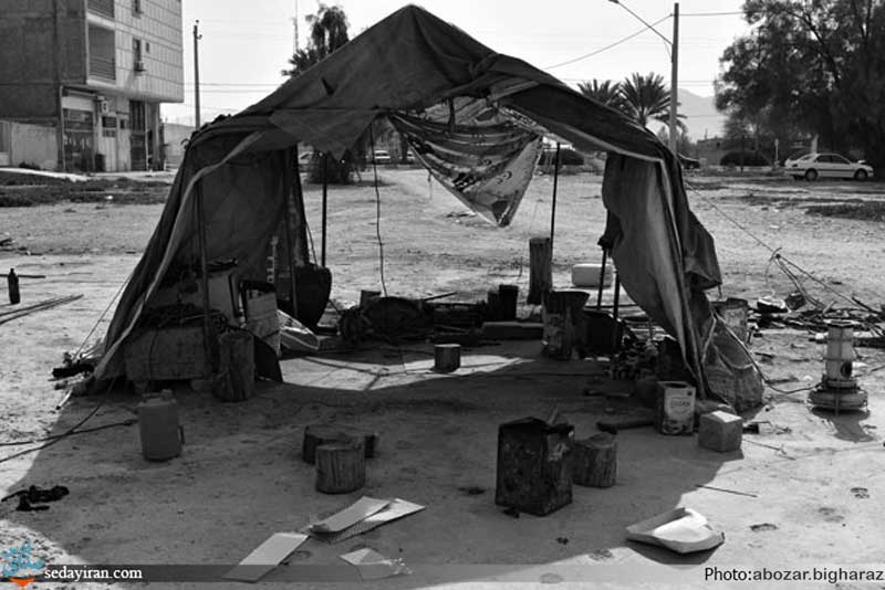 (تصاویر) زندگی بدوی چادرنشینان در قلب شهر لار