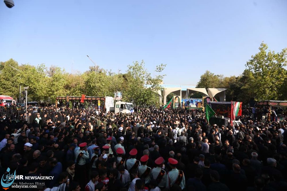استقبال باشکوه تهران از تشییع پیکر 135 شهید گمنام + تصاویر
