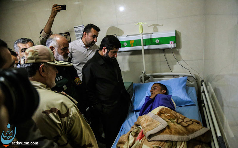(تصاویر) عیادت از مصدومان حمله تروریستی اهواز