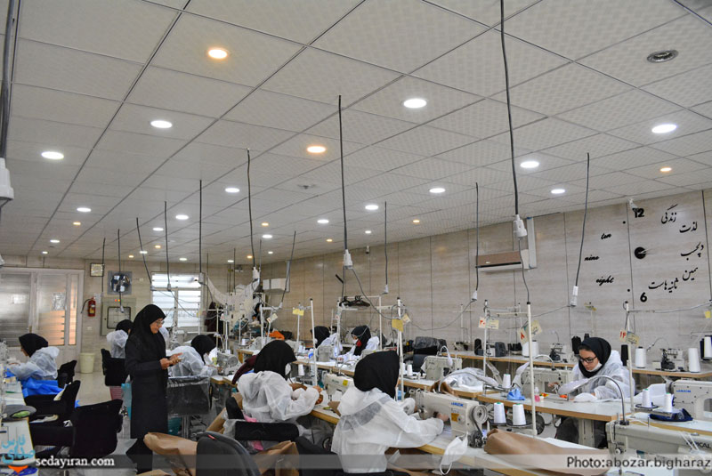(تصاویر) تولید ماسک های بهداشتی در شهرستان لارستان