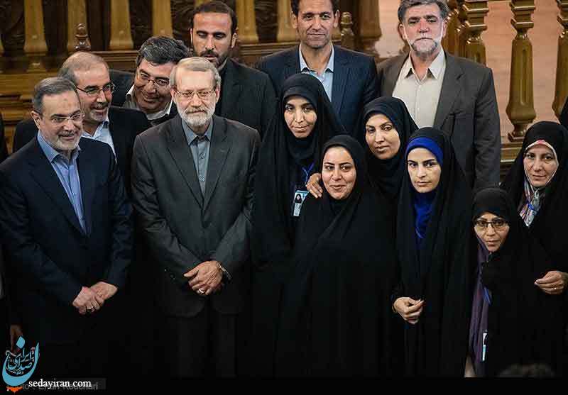 (تصاویر) دیدار معلمان نمونه کشور با رئیس مجلس شورای اسلامی