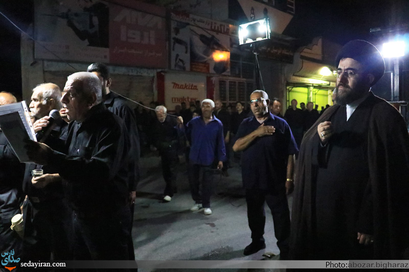 (تصاویر) حضور امام جمعه شهر لار در مراسم عزاداری شب هشتم محرم