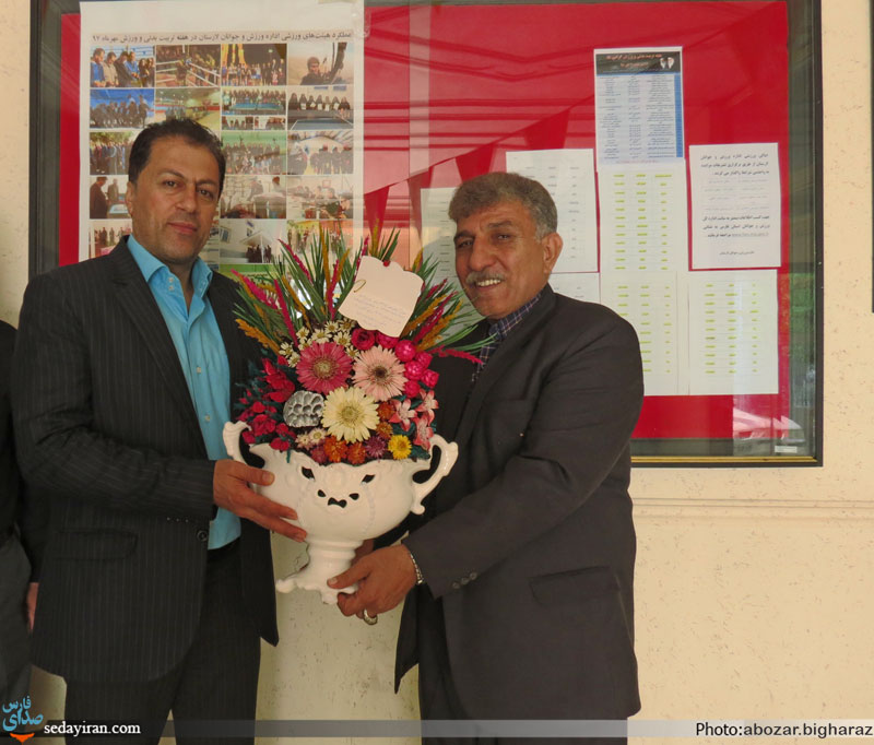 (تصاویر) دیدار رئیس هیئت فوتبال با رئیس اداره ورزش و جوانان شهرستان لارستان