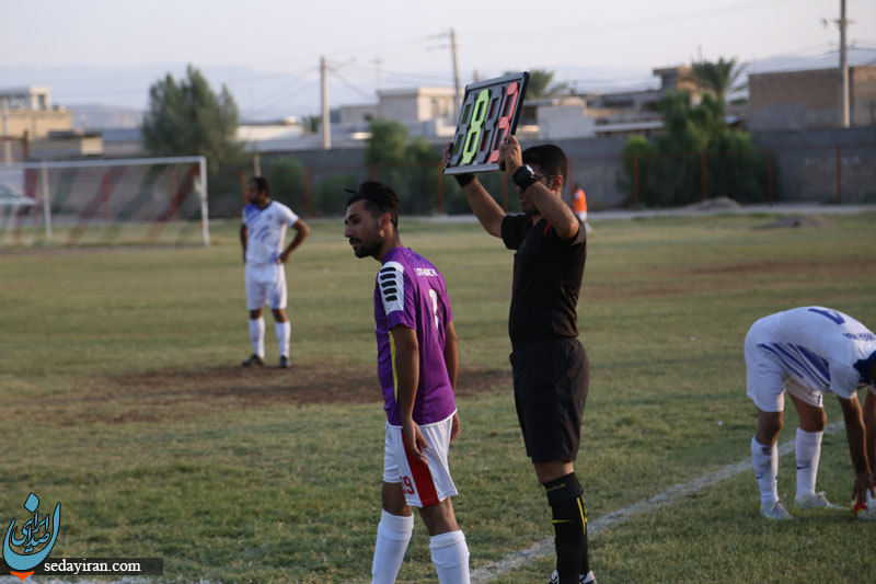 (تصاویر) مراسم تجلیل از سرمربیان تیم های فوتبال شهرستان لارستان