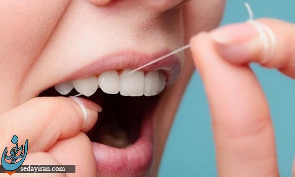 چه زمانی باید از نخ دندان استفاده کنیم؟