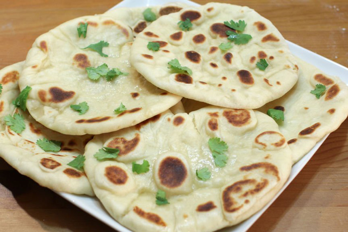 طرز تهیه پخت نان هندی در خانه