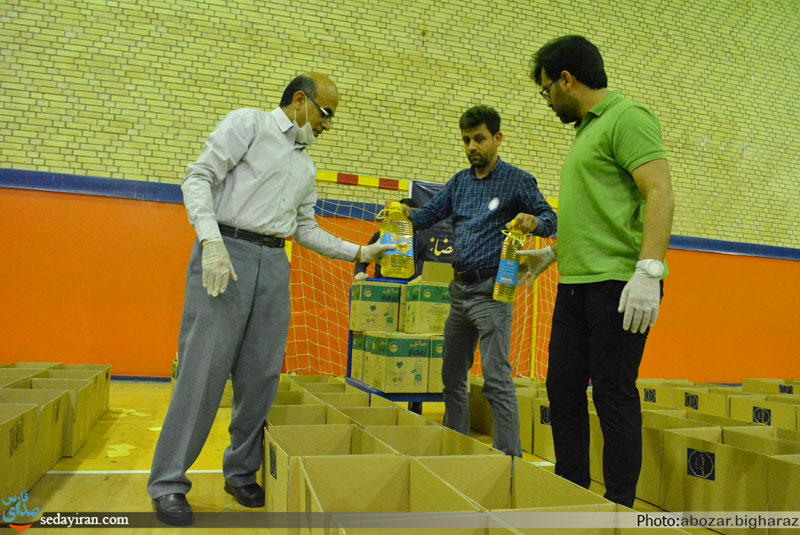 (تصاویر) کمک های رمضانی خیرین گمنام به نیازمندان لارستان