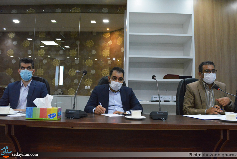 (تصاویر) نشست خبری رئیس دانشکده علوم پزشکی شهرستان لارستان