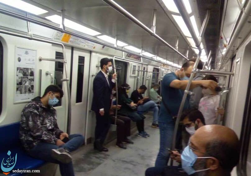 وزیر جوان در مترو! +عکس