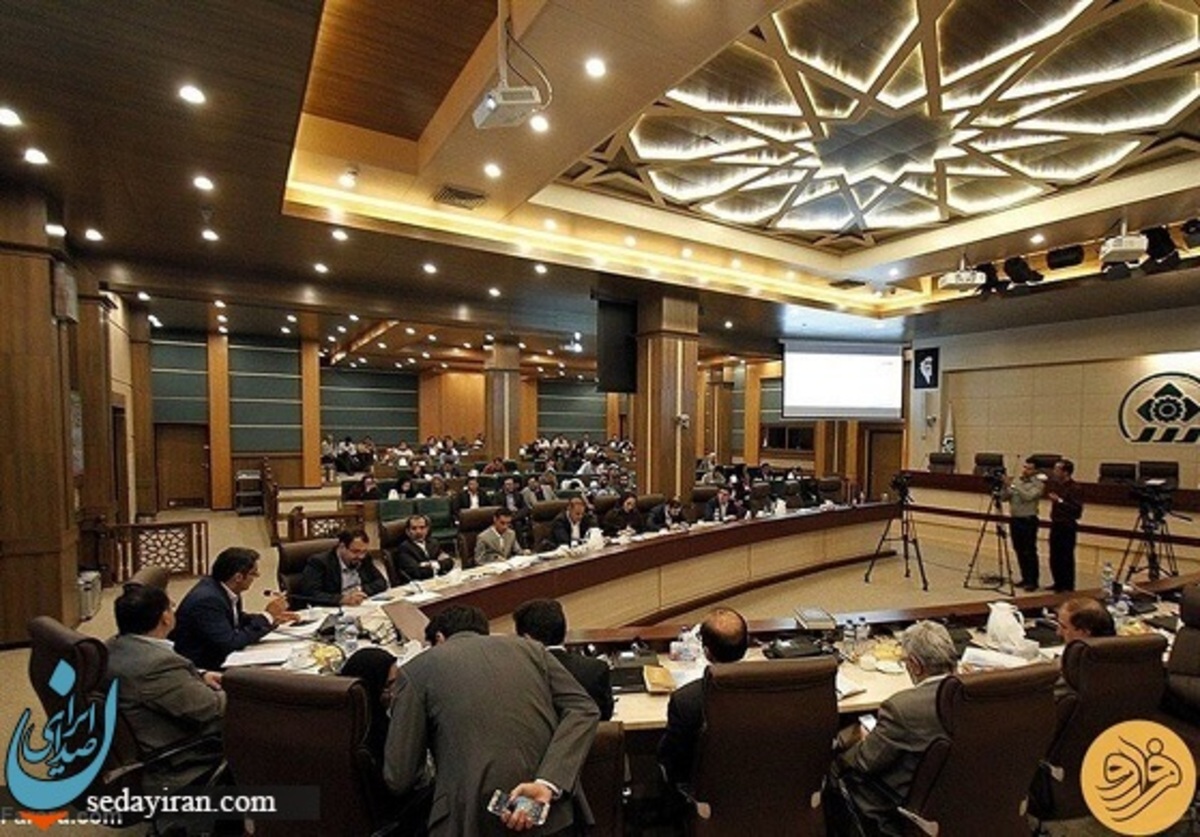جزییات خرید گوشی‌های 40 میلیونی برای اعضای شورای شهر شیراز