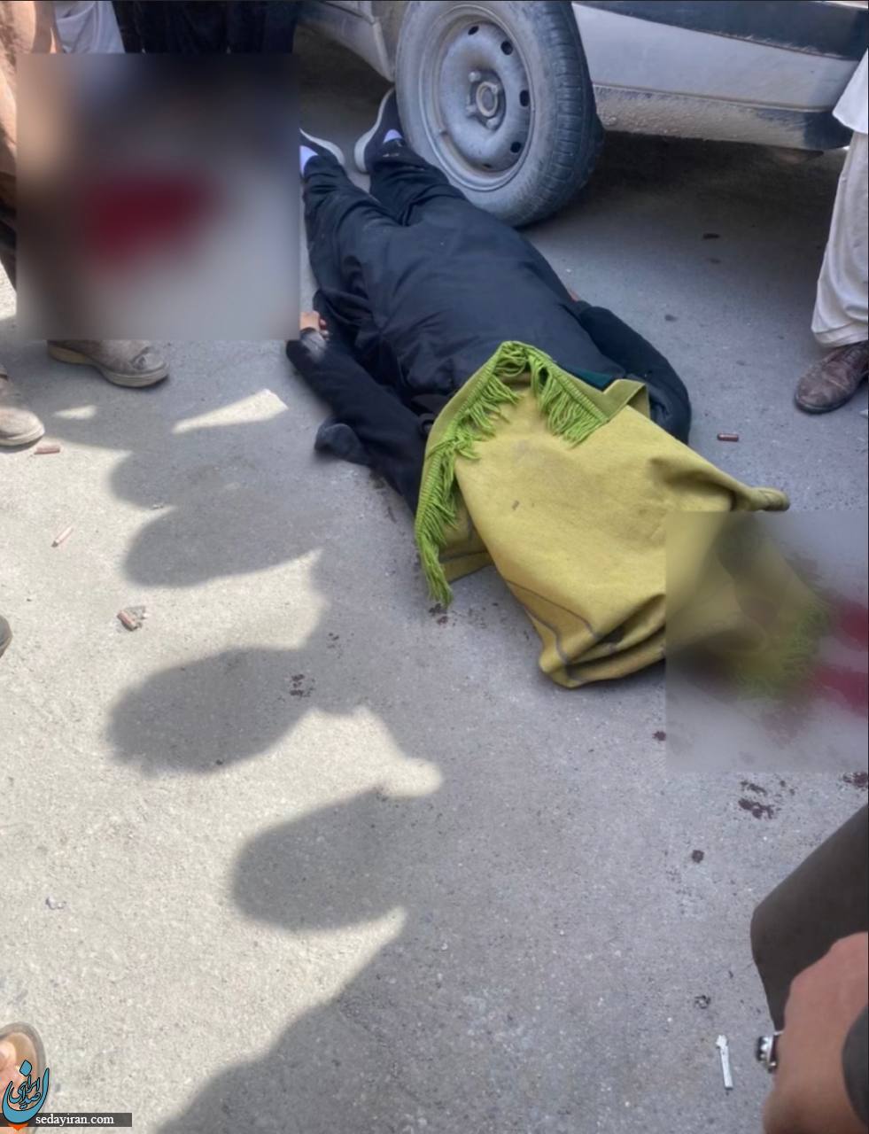 (تصاویر) تیراندازی مرگبار ایرانشهر / 4 مرد گلوله باران شدند