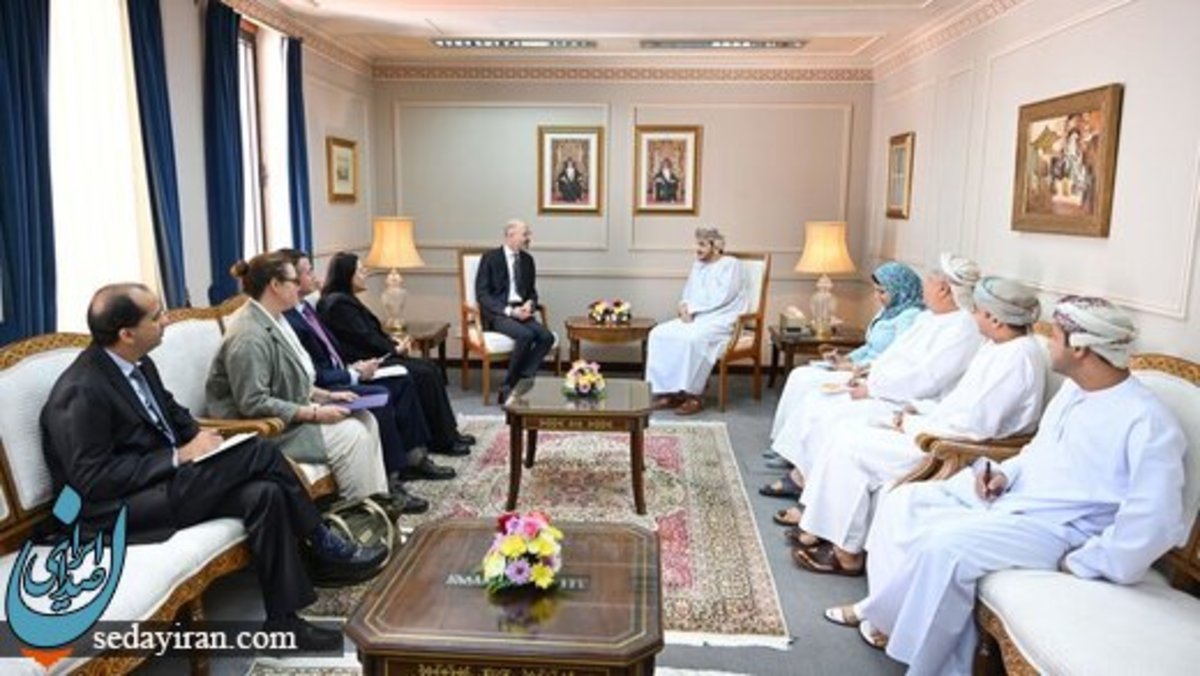 رابرت مالی: با معاون وزیر خارجه عمان درباره ایران گفتگو کردم