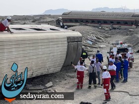 تصاویری از حادثه دلخراش خروج قطار مسافربری  از ریل محور طبس به یزد