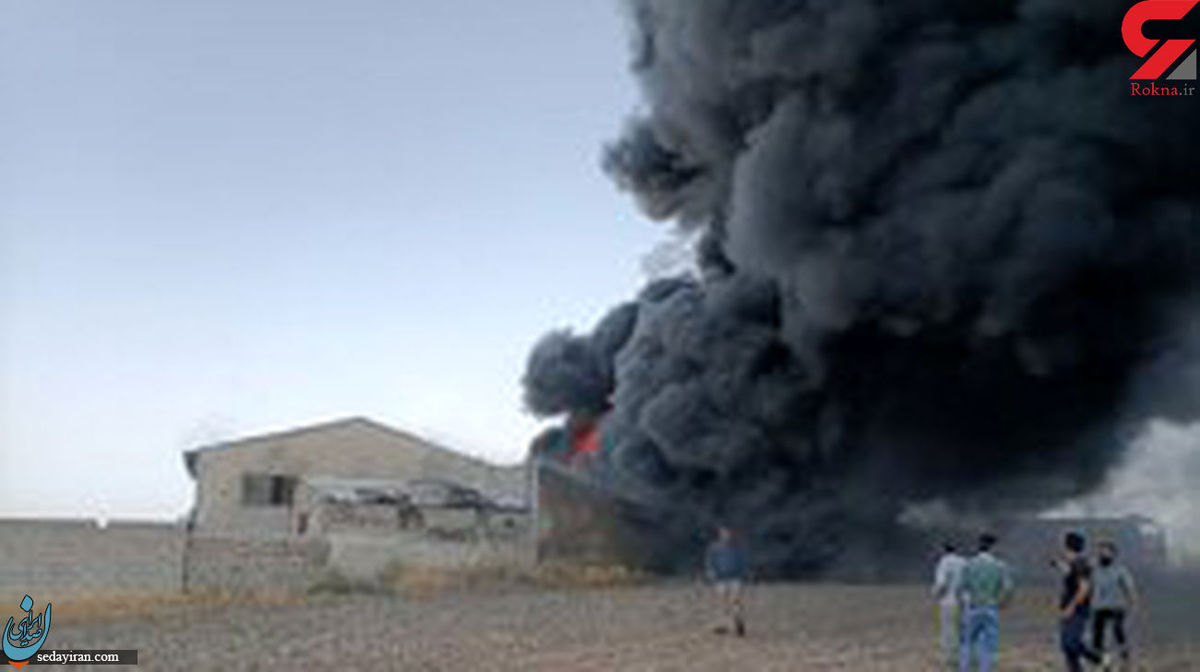 آتش سوزی کارحانه سبد در مشگین شهر   تصویر