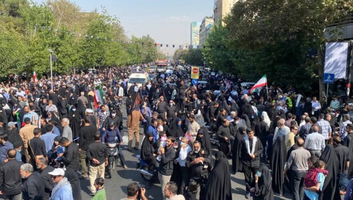 راهپیمایی تهران در واکنش به نا آرامی ها بعد از فوت مهسا امینی