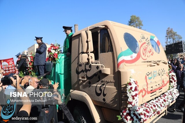 (تصاویر) برگزاری مراسم تشییع شهدای شاهچراغ در شیراز