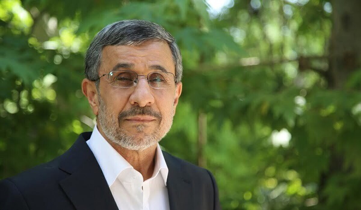 ثبت‌نام احمدی نزاد در انتخابات مجلس تکذیب شد
