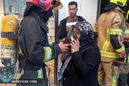 حریق یک مجتمع مسکونی در مشهد/ نجات ۱۶ نفر از میان دود و آتش