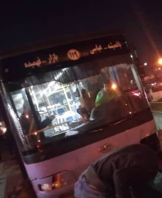 حادثه برای اتوبوس هواداران تراکتور در تبریز +عکس