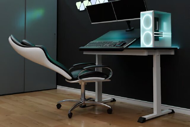 میز کار مخصوص کمردرد اختراع شد (+عکس)