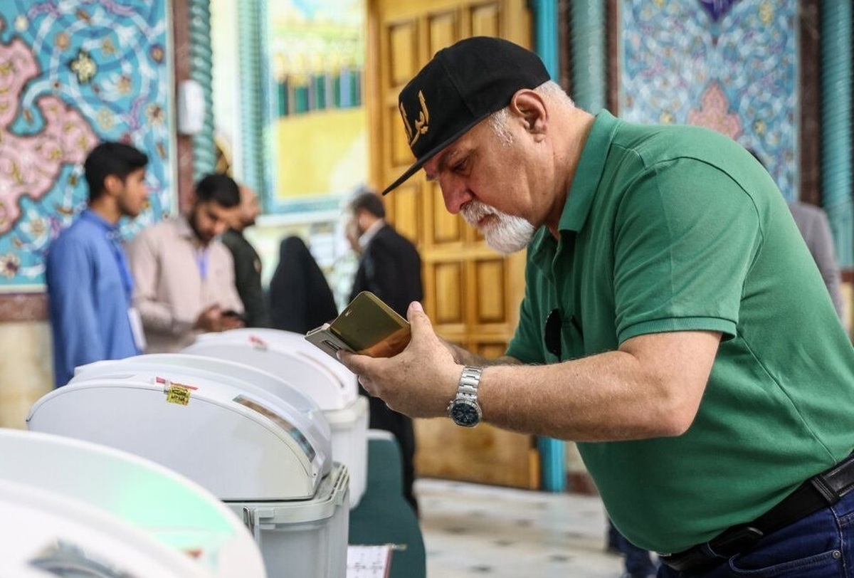 مرحله دوم انتخابات مجلس در تهران (عکس)