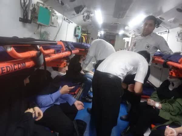سقف کلاس ریخت ۱۱ دانشجو راهی بیمارستان شدند +عکس