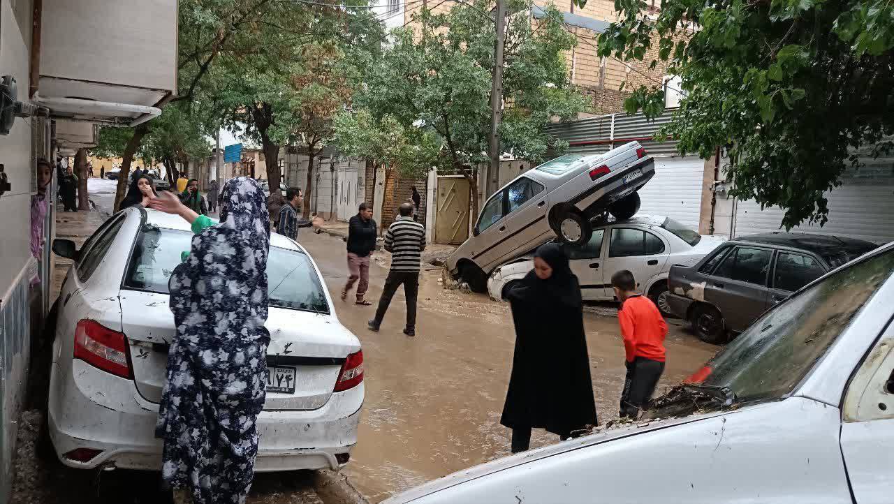 ۵ کشته و ۱۲ مفقود، آخرین آمار وقوع سیل در مشهد/ خیابان ها در محاصره سیلاب