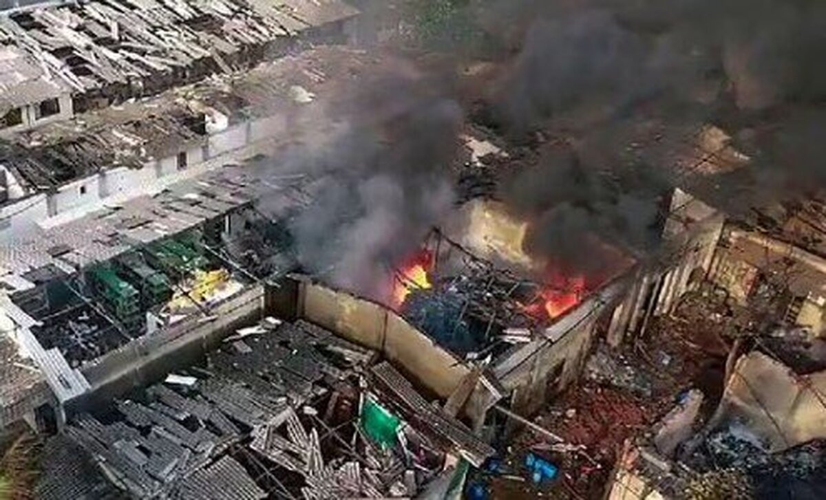 انفجار در کارخانه‌ای در هند؛ ۱۱ کشته و ده‌ها زخمی تاکنون