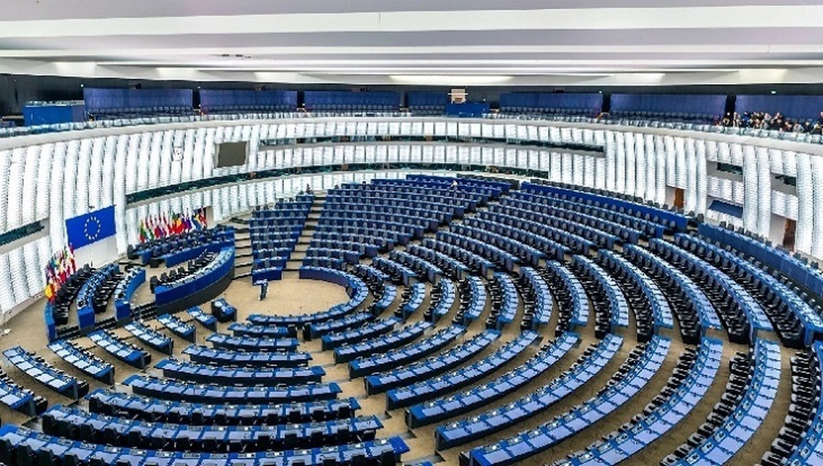 چهار نهاد اصلی قدرت در اتحادیه اروپا کدامند؟؛ قانونگذاری مشترک برای ۲۷ کشور چگونه اجرایی می‌شود؟