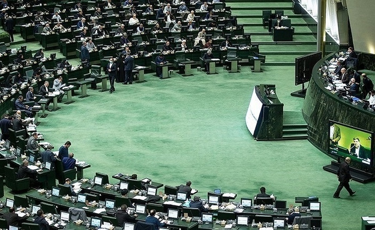 کیهان: مردم اهمیت نمی‌دهند چه کسی رئیس مجلس باشد