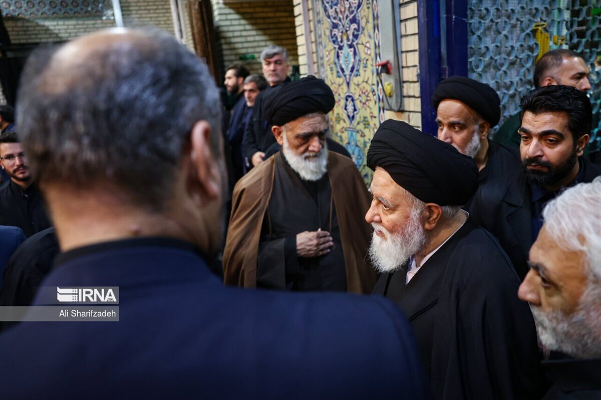 گرامیداشت رئیس جمهور شهید وهمراهان در مسجد ارک (+عکس)