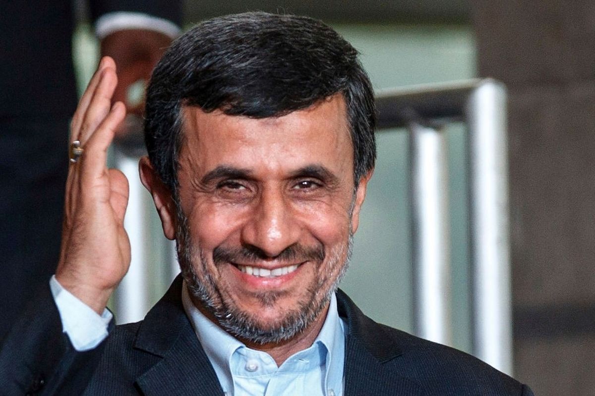 محمود احمدی نژاد آماده کاندیداتوری در انتخابات ۱۴۰۳؛ «قطعا کوتاهی نمی‌کنم»