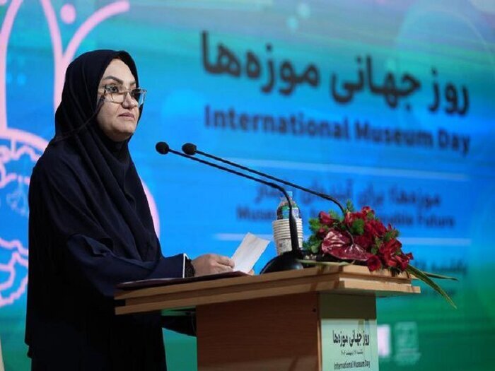 تمبر الواح هخامنشی رونمایی شد